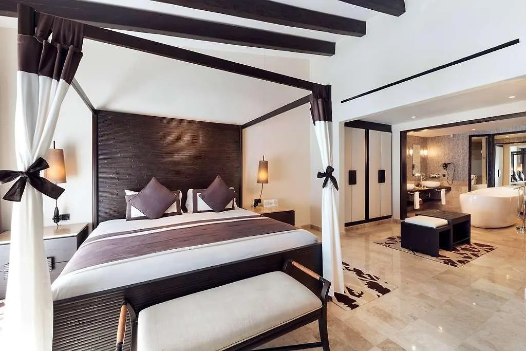 Grand Palladium Colonial Riviera Maya, All Inclusive Resort