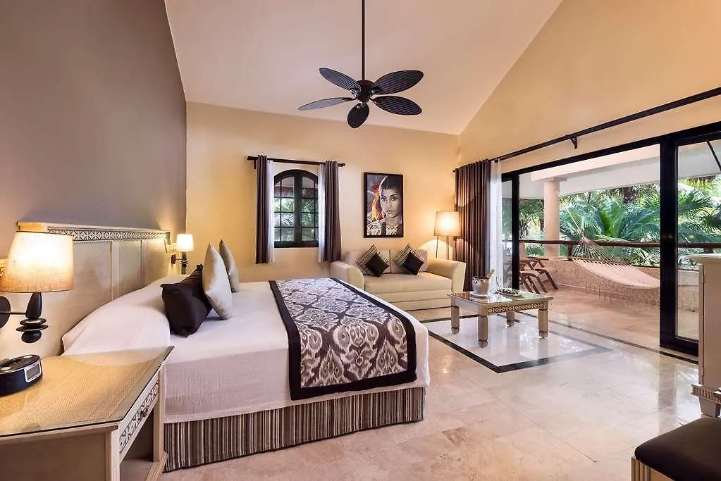 Grand Palladium Colonial Riviera Maya, All Inclusive Resort